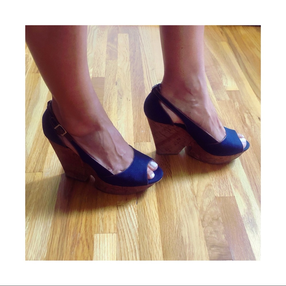 BCBG high wedge shoes